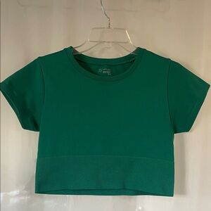 Aerie Offline Green Cropped Athletic T Shirt Size M
